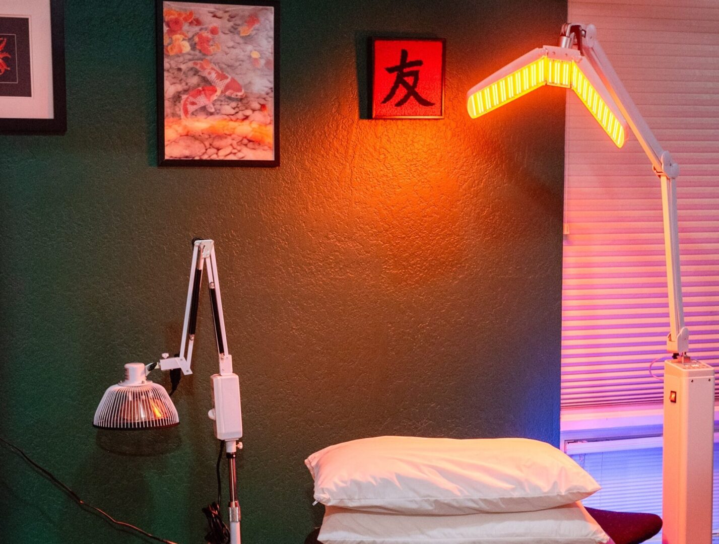 Inside the Green Treatment Room with the Facial Rejuvenation Lamp.